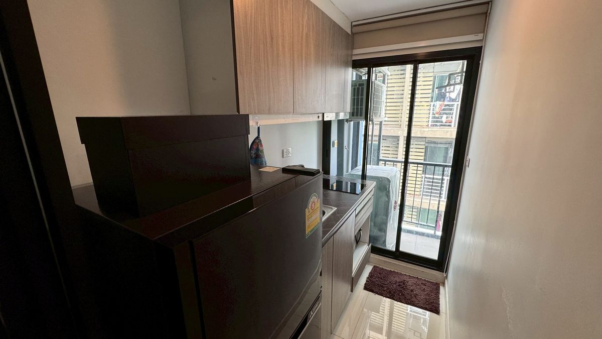 ให้เช่าคอนโดบางนา แบริ่ง ลาซาล : ✨ให้เช่าคอนโด พร้อมเข้าอยู่ทันที✨ บีลอฟท์ ไลท์ สุขุมวิท107 ซ.เเบริ่ง1 บ้านเลขที่ 90/35 ยูนิต 504 ชั้น 5 ห้องมุม ขนาด 27 ตรม. เฟอร์+เครื่องใช้ไฟฟ้าครบ Line @bzprOperty