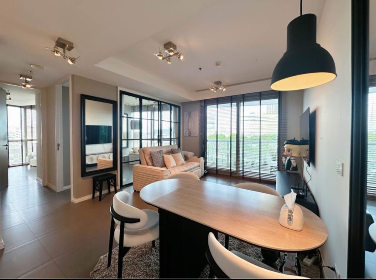 ให้เช่าคอนโดวงเวียนใหญ่ เจริญนคร :  ⭐️ The River ⭐️ 2 BEDS 2 BATHS ห้องสวยตกแต่งอย่างดี  พร้อมเข้าอยู่