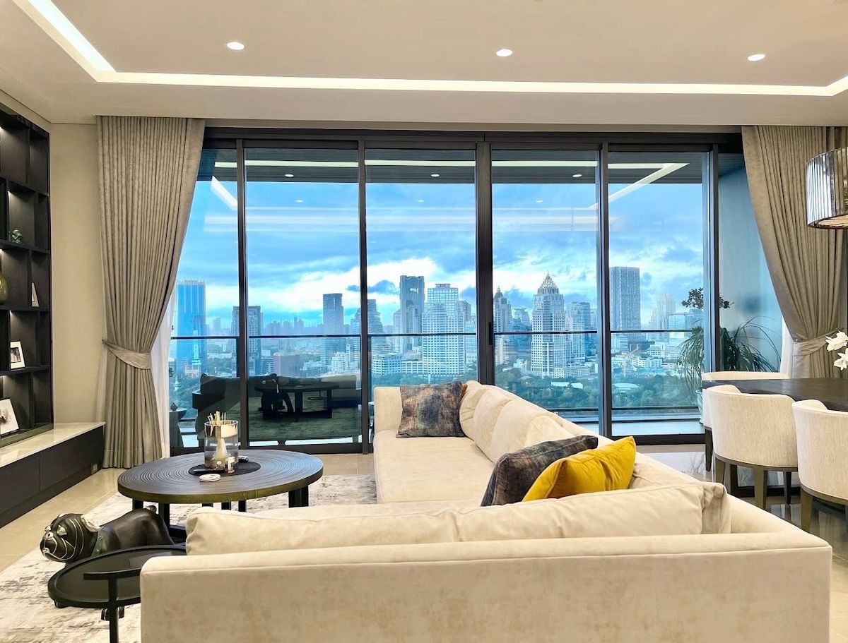 ให้เช่าคอนโดวิทยุ ชิดลม หลังสวน : ให้เช่าคอนโด Sindhorn Kempinski 3 ห้องนอน