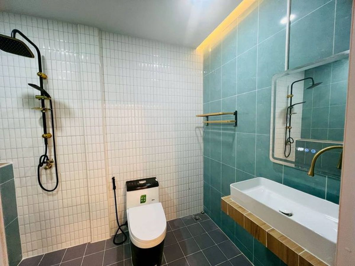 ขายทาวน์โฮมเสรีไทย-นิด้า : ขายทาวน์เฮ้าส์ 2 ชั้น หมู่บ้านเรือนทองนิเวศน์ เนื้อที่ 16.5 ตารางวา 2 ห้องนอน ซอยเสรีไทย 44 ถนนลาดพร้าว ถนนเสรีไทย แขวงคันนายาว เขตบางกะปิ กรุงเทพมหานคร