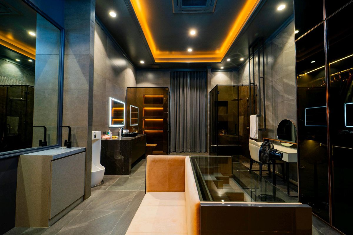 ขายบ้านพุทธมณฑล ศาลายา : 🏛️ ขายคฤหาสน์ที่มีหลังเดียวในโลก — หนึ่งเดียวบนพุทธมณฑลสาย 3