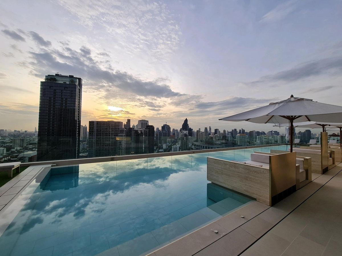 For SaleCondoSukhumvit, Asoke, Thonglor : For sale 2 Bed, Special discount 26 MB The Strand Thonglor