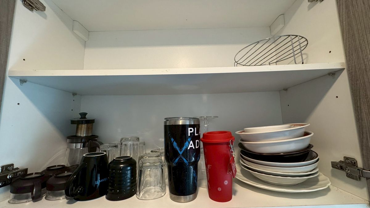 ให้เช่าคอนโดบางนา แบริ่ง ลาซาล : ✨ให้เช่าคอนโด พร้อมเข้าอยู่ทันที✨ บีลอฟท์ ไลท์ สุขุมวิท107 ซ.เเบริ่ง1 บ้านเลขที่ 90/35 ยูนิต 504 ชั้น 5 ห้องมุม ขนาด 27 ตรม. เฟอร์+เครื่องใช้ไฟฟ้าครบ Line @bzprOperty