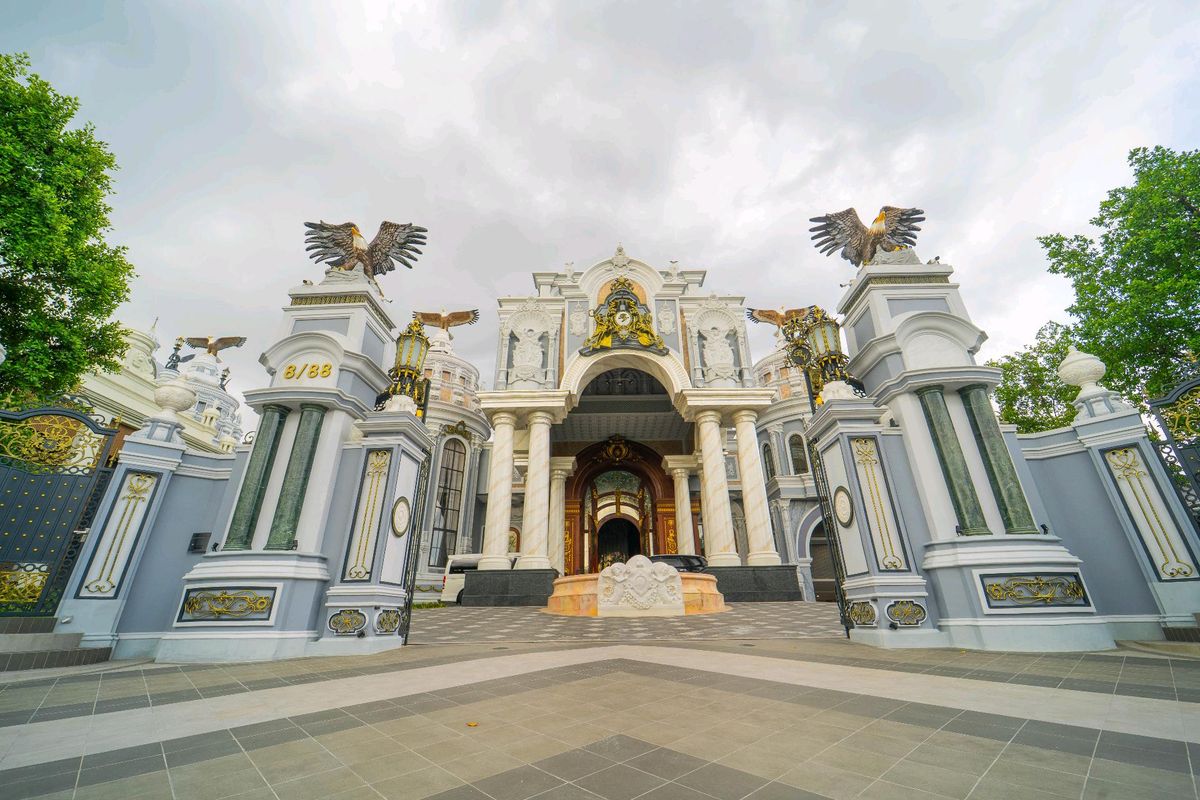 ขายบ้านพุทธมณฑล ศาลายา : 🏛️ ขายคฤหาสน์ที่มีหลังเดียวในโลก — หนึ่งเดียวบนพุทธมณฑลสาย 3