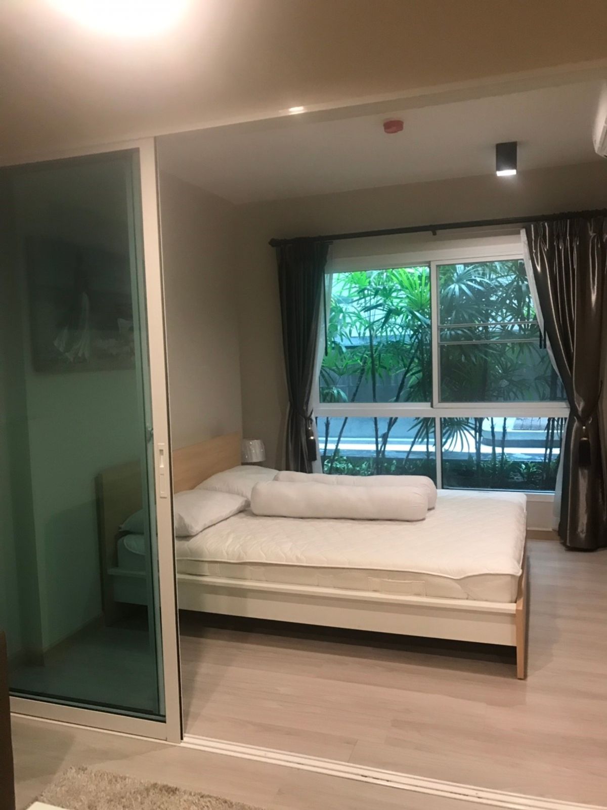 For SaleCondoVipawadee, Don Mueang, Lak Si : For sale: Tempo Quad, Saphan Mai, Saphan Mai, near MRT Sai Yut, Big C, Saphan Mai, Central General Hospital.