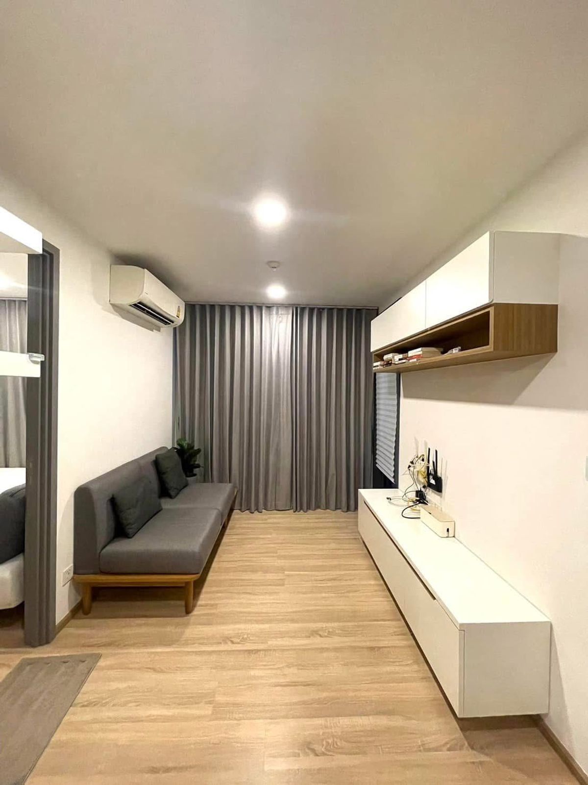 ให้เช่าคอนโดสุขุมวิท อโศก ทองหล่อ : ⭐️ Taka Haus Ekkamai ⭐️ 2 ห้องนอน 2 ห้องน้ำ 49 ตรม. มีเฟอร์นิเจอร์และเครื่องใช้ไฟฟ้าพร้อมอยู่
