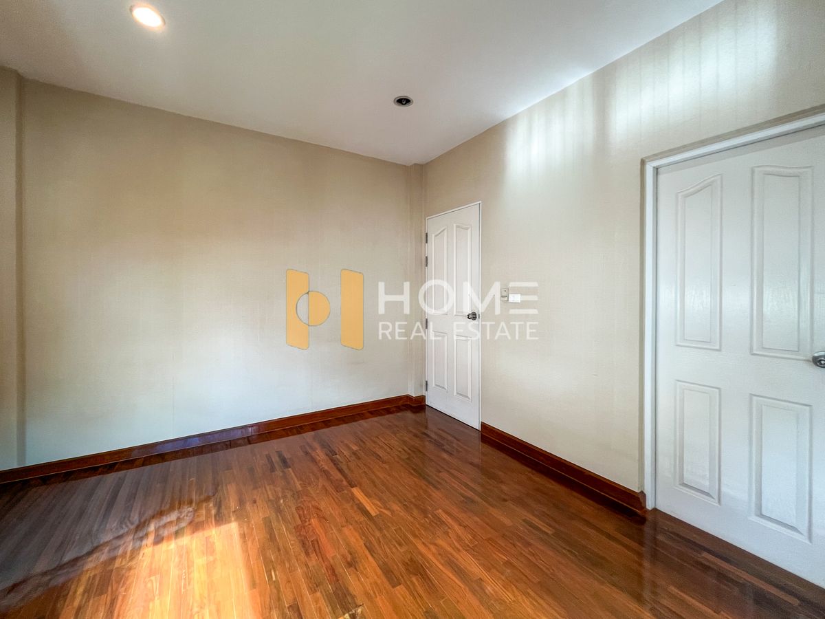 ขายบ้านนวมินทร์ รามอินทรา : บ้านเดี่ยว ลัดดารมย์ วัชรพล / 4 ห้องนอน (ขาย), Laddarom Watcharapol / Detached House 4 Bedrooms (FOR SALE) TAN854