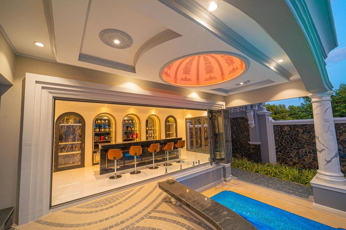 ขายบ้านพุทธมณฑล ศาลายา : 🏛️ ขายคฤหาสน์ที่มีหลังเดียวในโลก — หนึ่งเดียวบนพุทธมณฑลสาย 3