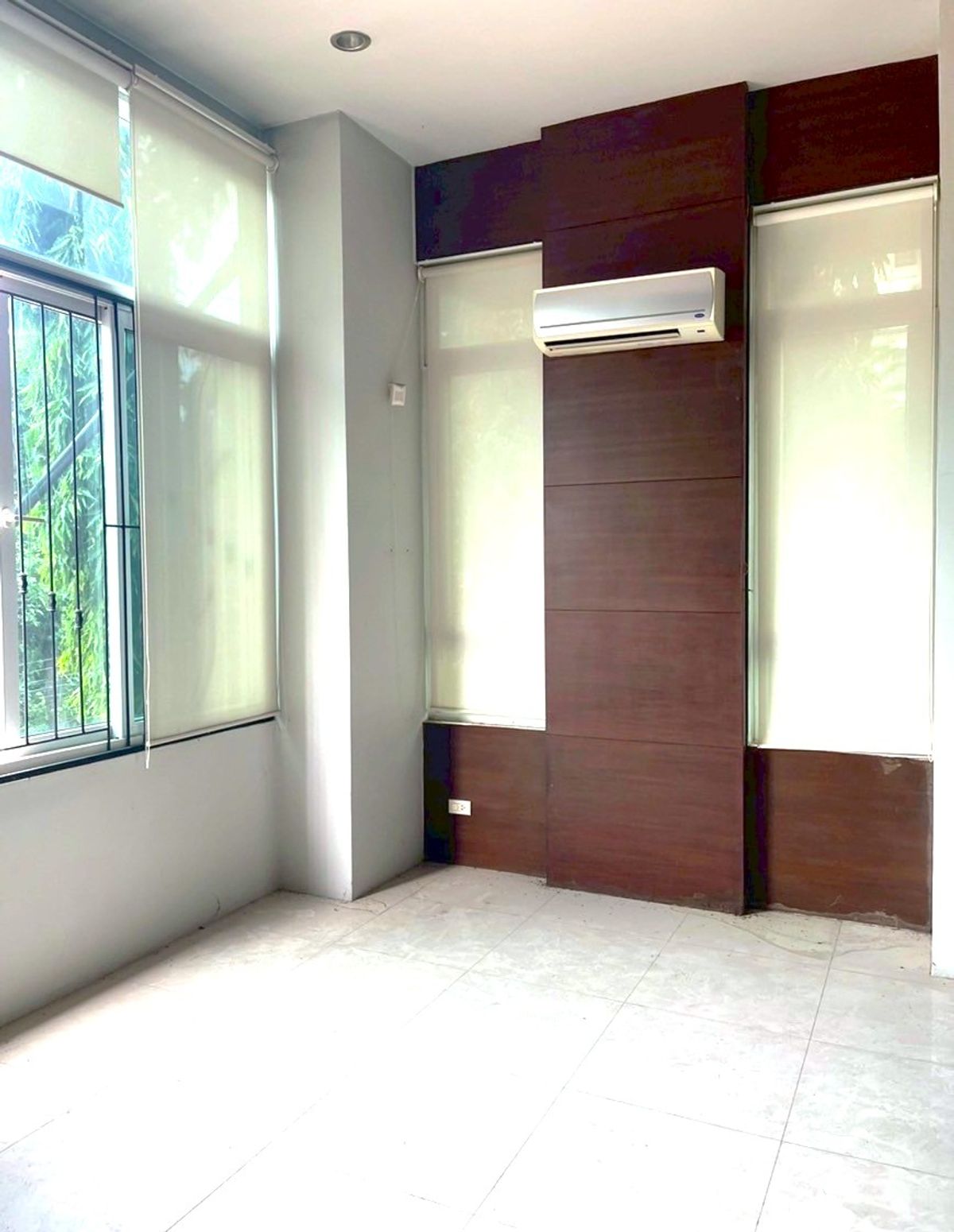 ให้เช่าโฮมออฟฟิศรามคำแหง หัวหมาก : H0750♛ให้เช่า โฮมออฟฟิศ 1 ห้องนอน⚝ทาวน์อินทาวน์♜MRTลาดพร้าว83∞099-5919653,065-9423251▚Line@sureresidence