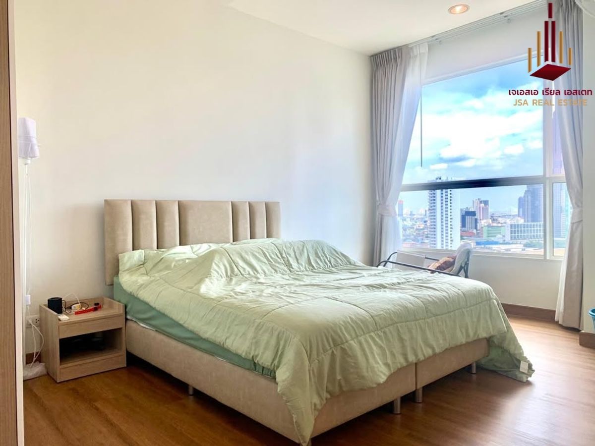For SaleCondoWongwianyai, Charoennakor : ✨ For Sale: The LightHouse Sathorn – Chareonnakorn Condo ✨ 💰 Only 4,500,000 THB