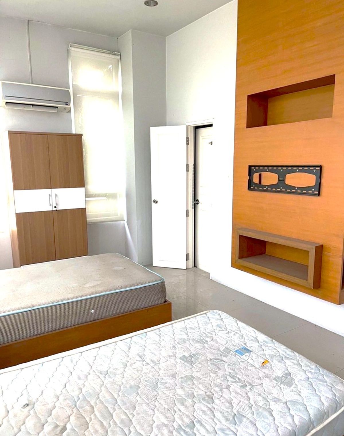 ให้เช่าโฮมออฟฟิศรามคำแหง หัวหมาก : H0750♛ให้เช่า โฮมออฟฟิศ 1 ห้องนอน⚝ทาวน์อินทาวน์♜MRTลาดพร้าว83∞099-5919653,065-9423251▚Line@sureresidence