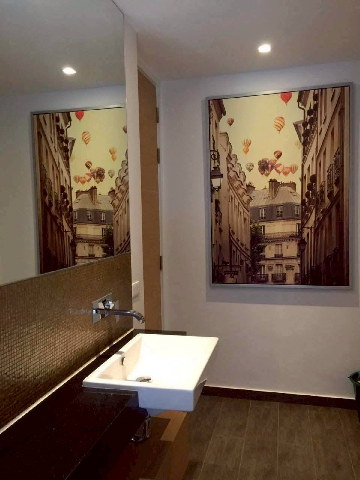 For RentCondoSukhumvit, Asoke, Thonglor : Condo The Loft Ekkamai, convenient travel, close to BTS, there is a shuttle, beautiful room, fully furnished, ready to move in!