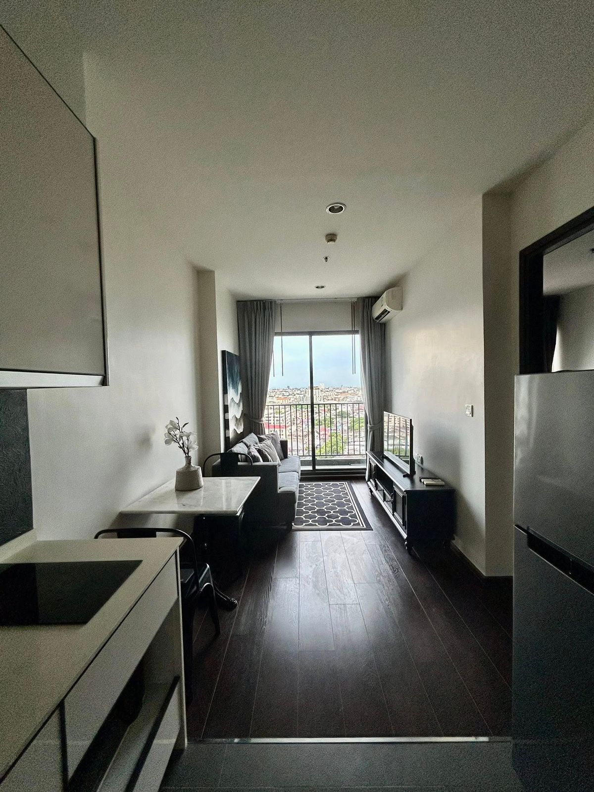 For RentCondoSukhumvit, Asoke, Thonglor : For rent, C Ekkamai, 16th floor, central area, Luxury level, fully furnished, ready to move in, near BTS Ekkamai and the expressway, near Donki Department Store.