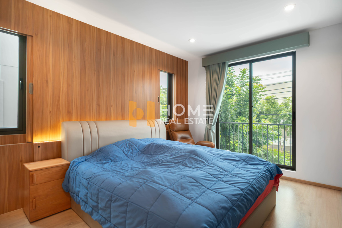 ขายทาวน์โฮมอ่อนนุช อุดมสุข : แปลงมุม ต้นโครงการ ✨ เฌอคูน สุขุมวิท 77 / 3 ห้องนอน (ขาย), Cherkoon Sukhumvit 77 / 3 Bedrooms (FOR SALE) FON248