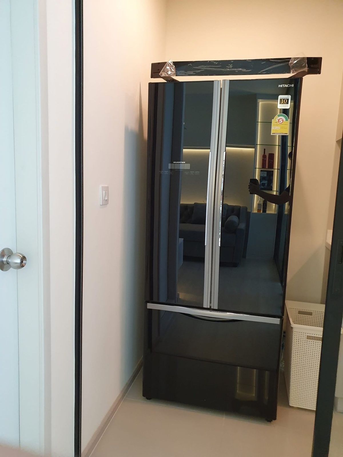 For RentCondoRama9, Petchburi, RCA : Life Asoke Condo, convenient travel, near MRT, has a shuttle, beautiful room, fully furnished, ready to move in.