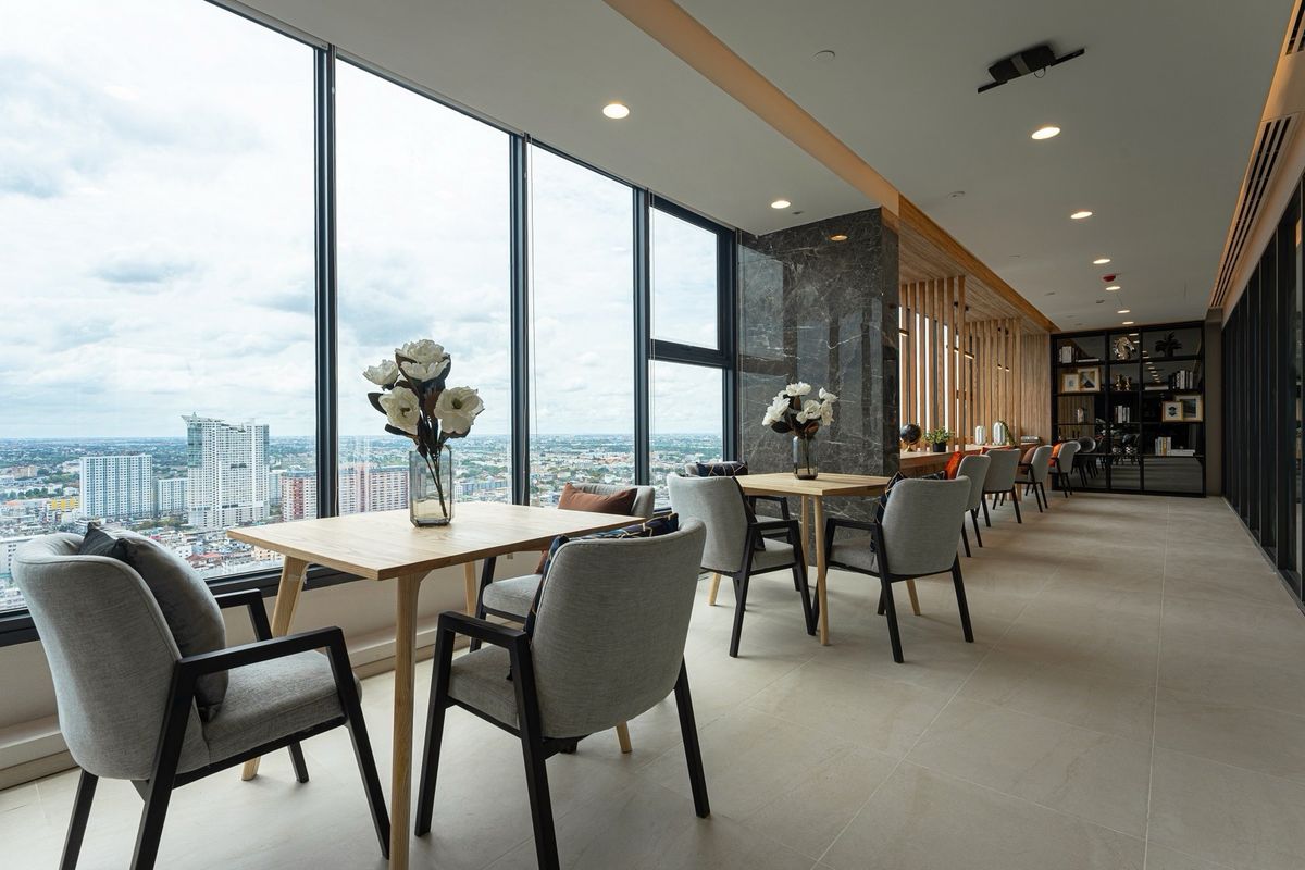 ขายคอนโดรามคำแหง หัวหมาก : 🔥𝐇𝐨𝐭 𝐃𝐞𝐚𝐥🔥 𝗧𝗵𝗲 𝗧𝗿𝗲𝗲 หัวหมาก อินเตอร์เชนจ์ 𝟏 นอน  พร้อมอยู่ การันตีราคาดีที่สุดกว่าใคร ล็อกให้ทุกดีลโทร📱𝟬𝟵𝟮-𝟴𝟬𝟴-𝟴𝟴𝟵𝟵