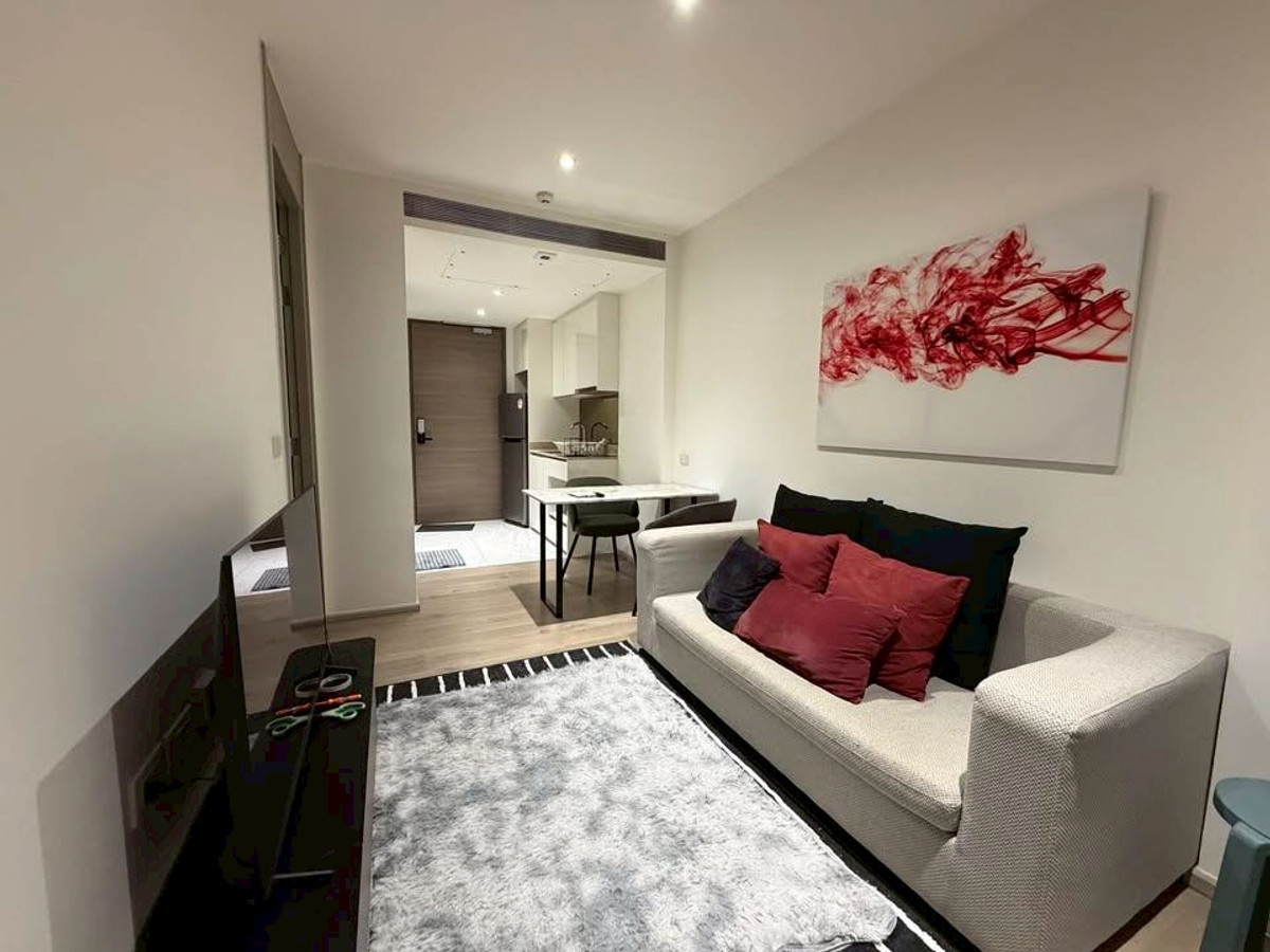 ให้เช่าคอนโดสุขุมวิท อโศก ทองหล่อ : ✨ GT16250 |  คอนโดหรูที่ Fynn Asoke เดินทางะดวก ใกล้รถไฟฟ้า มีรถรับส่ง ห้องแต่งสวย เฟอร์นิเจอร์ครบ พร้อมอยู่!!