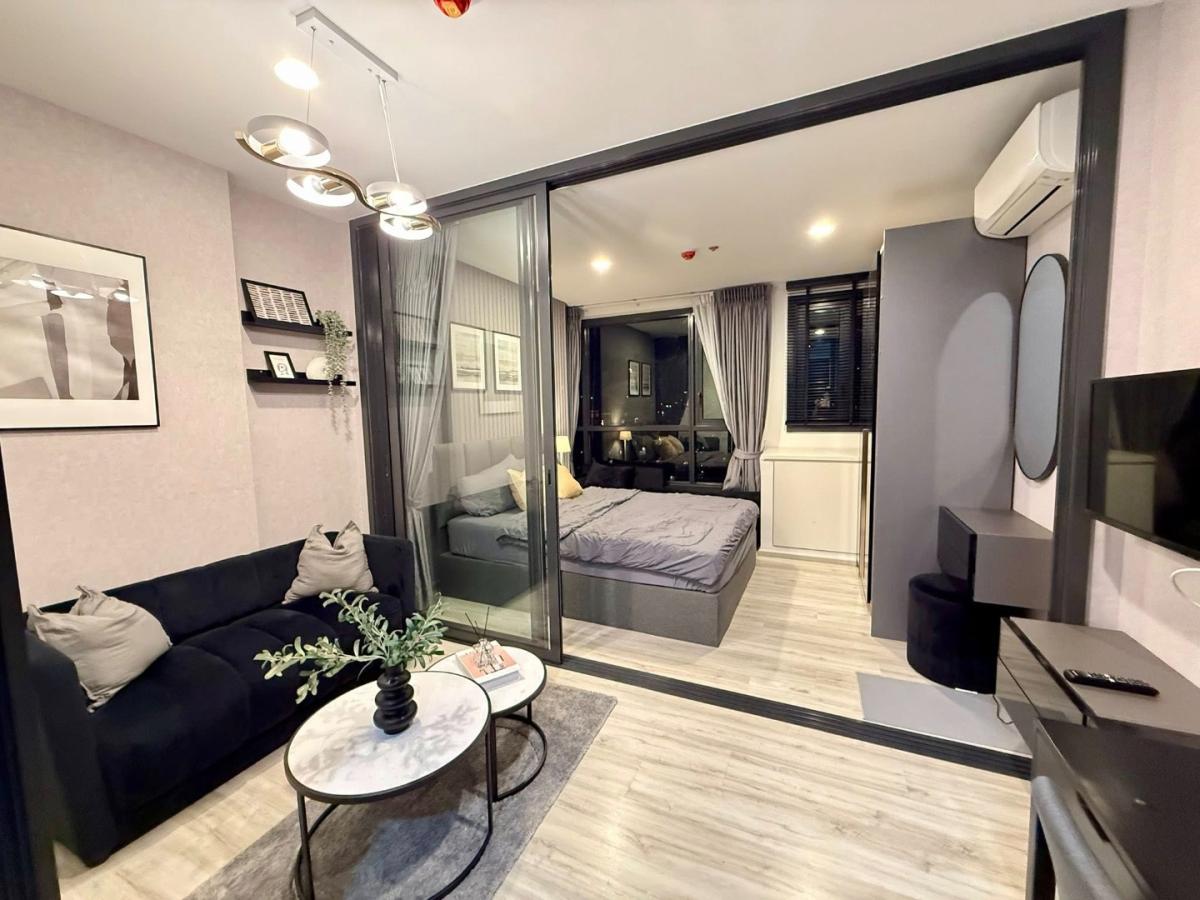 For RentCondoRatchadapisek, Huaikwang, Suttisan : 🔥Urgent for rent🔥XT Huai Khwang, 32nd floor, beautiful room, fully furnished, near Huai Khwang MRT (75 meters)