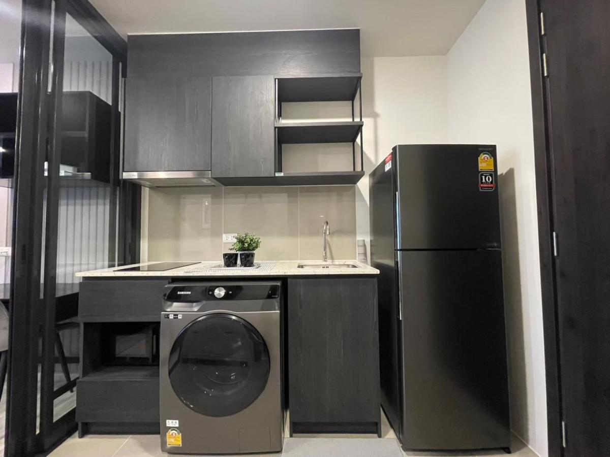 For RentCondoRatchadapisek, Huaikwang, Suttisan : 🔥Urgent for rent🔥XT Huai Khwang, 32nd floor, beautiful room, fully furnished, near Huai Khwang MRT (75 meters)