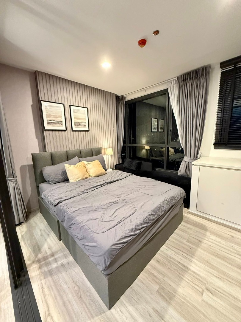 For RentCondoRatchadapisek, Huaikwang, Suttisan : 🔥Urgent for rent🔥XT Huai Khwang, 32nd floor, beautiful room, fully furnished, near Huai Khwang MRT (75 meters)