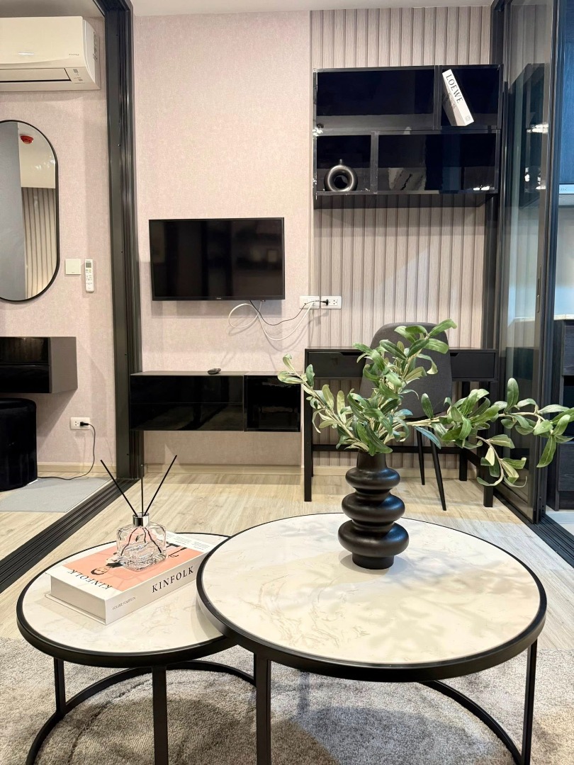 For RentCondoRatchadapisek, Huaikwang, Suttisan : 🔥Urgent for rent🔥XT Huai Khwang, 32nd floor, beautiful room, fully furnished, near Huai Khwang MRT (75 meters)