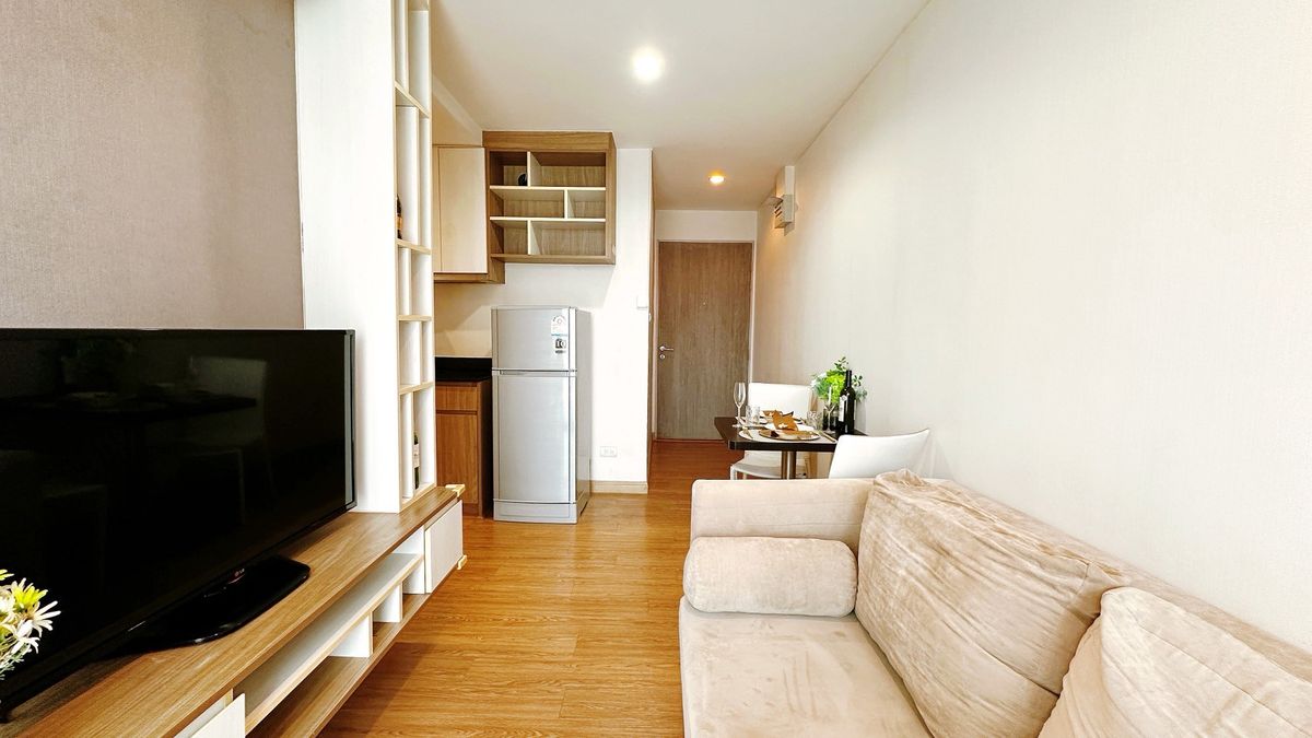 For RentCondoLadprao, Central Ladprao : for RENT : The Unique ladprao 26 / 2bed, good price, call quickly 095-3905490