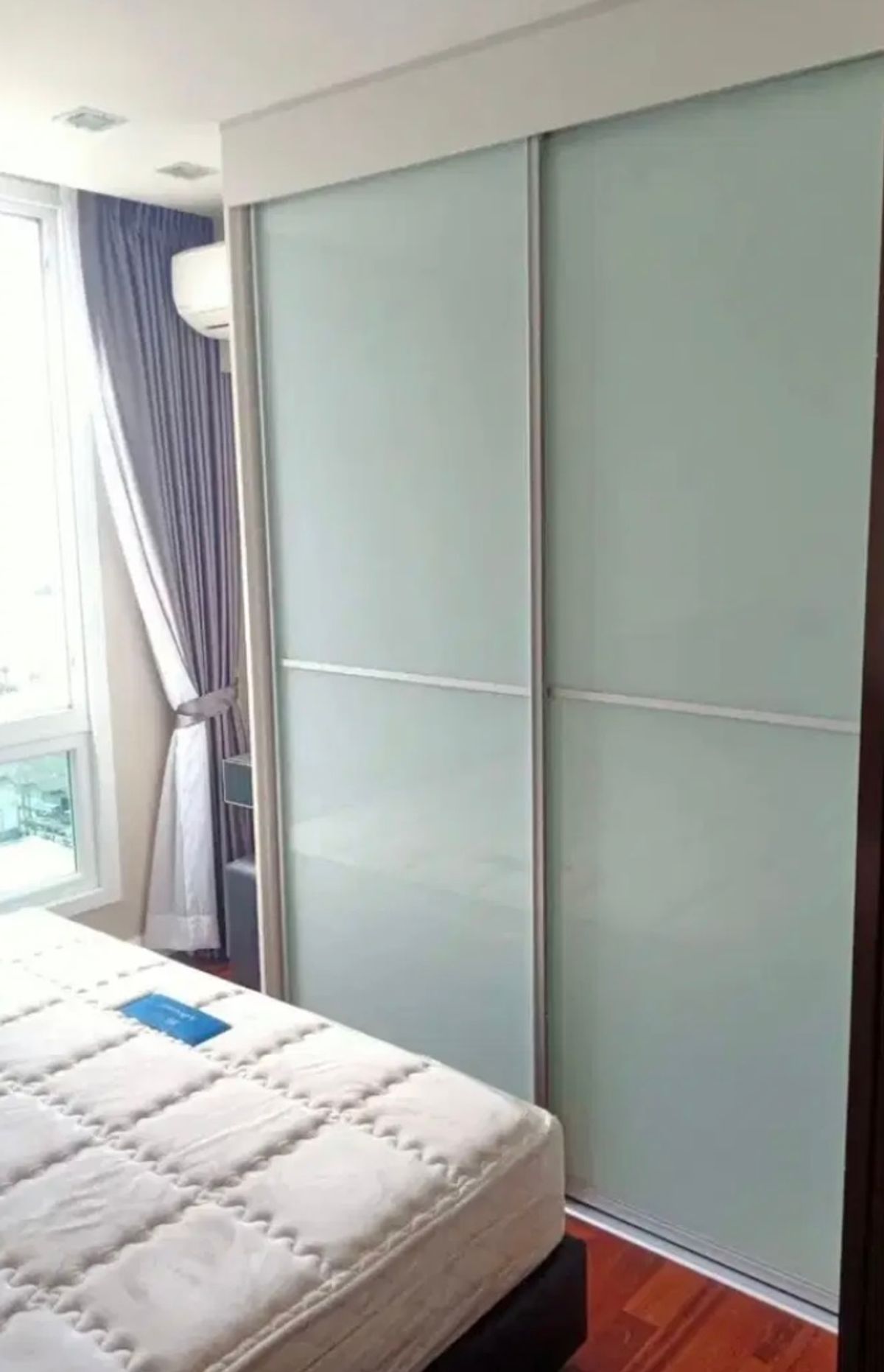 CondoSamut Prakan,Samrong : For sale-rent The Metropolis Samrong Interchange, beautiful, cheap, ready to move in, near BTS Samrong, interested contact Line @841qqlnr