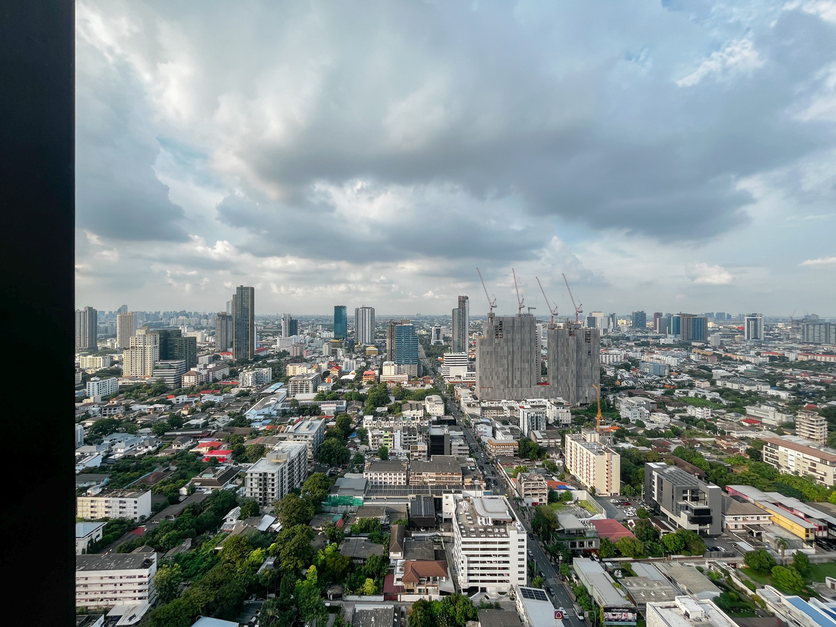 For RentCondoSukhumvit, Asoke, Thonglor : XT Ekkamai for rent, 30,000 baht/month [MNr251001]