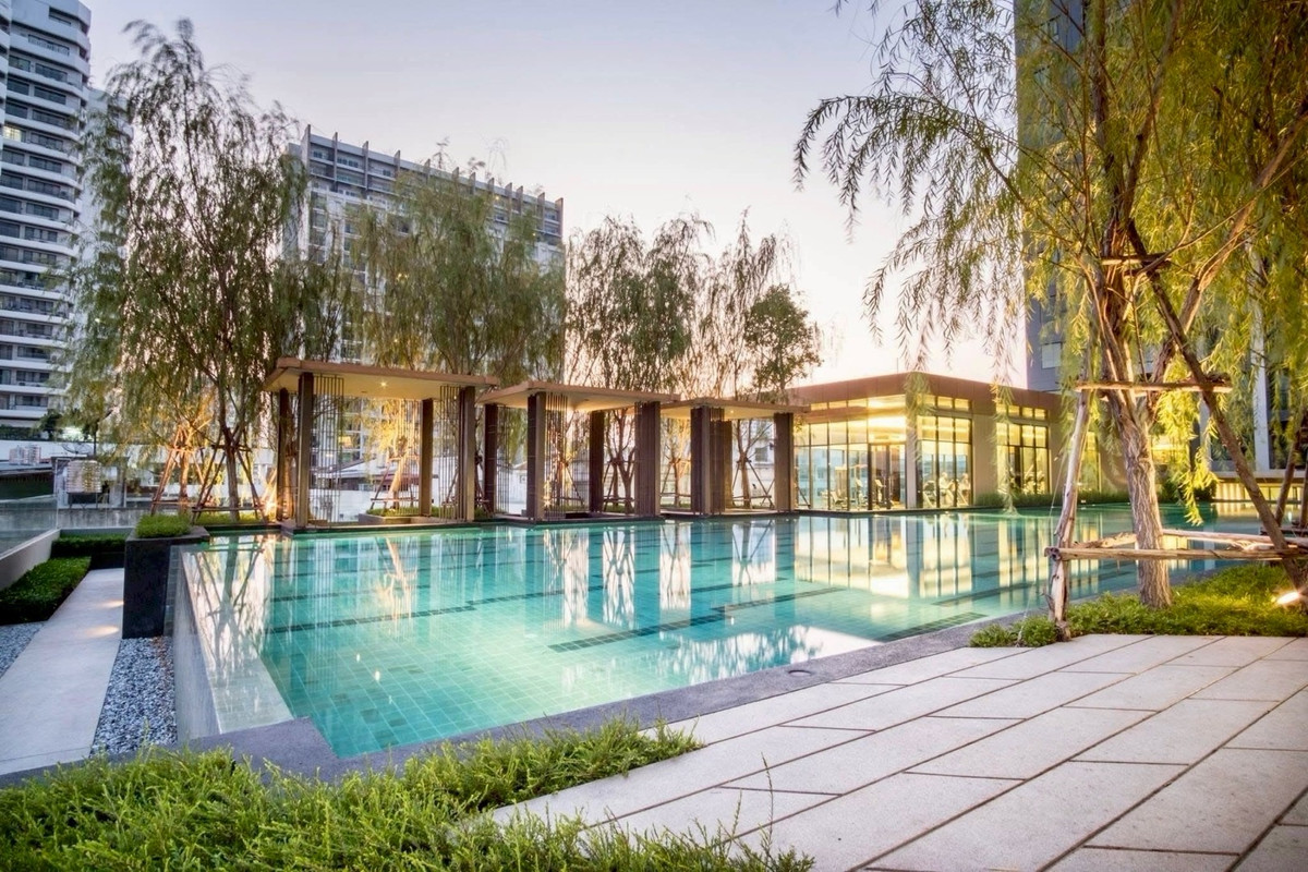 ให้เช่าคอนโดปิ่นเกล้า จรัญสนิทวงศ์ : 💙@condocurator 💙 Life Pinklao เฟอร์นิเจอร์ครบ มีเครื่องซักผ้า [PM2923]