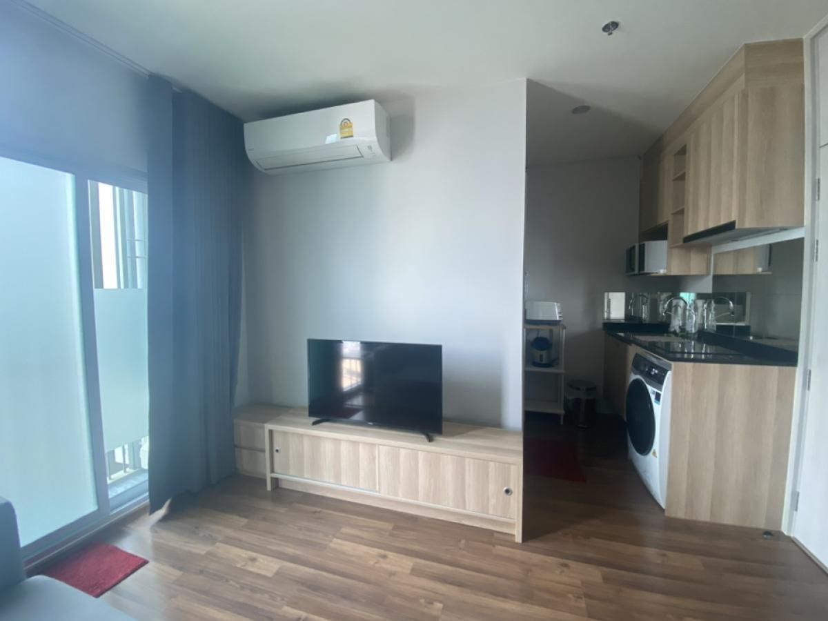 ให้เช่าคอนโดรัชดา ห้วยขวาง : ให้เช่า ✨ Noble Revolve Ratchada 2 ✨ ใกล้ MRT ศูนย์วัฒนธรรม เฟอร์นิเจอร์ และ เครื่องใช้ไฟฟ้าครบ 