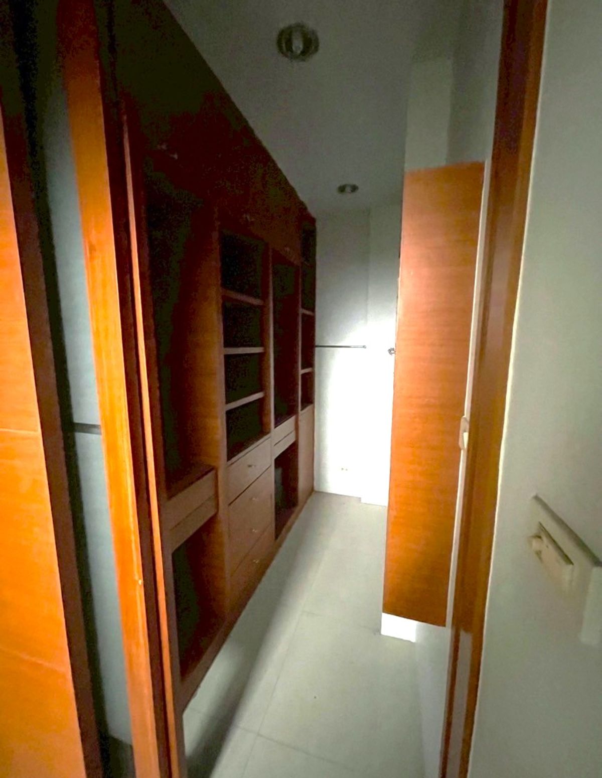 ให้เช่าโฮมออฟฟิศรามคำแหง หัวหมาก : H0750♛ให้เช่า โฮมออฟฟิศ 1 ห้องนอน⚝ทาวน์อินทาวน์♜MRTลาดพร้าว83∞099-5919653,065-9423251▚Line@sureresidence