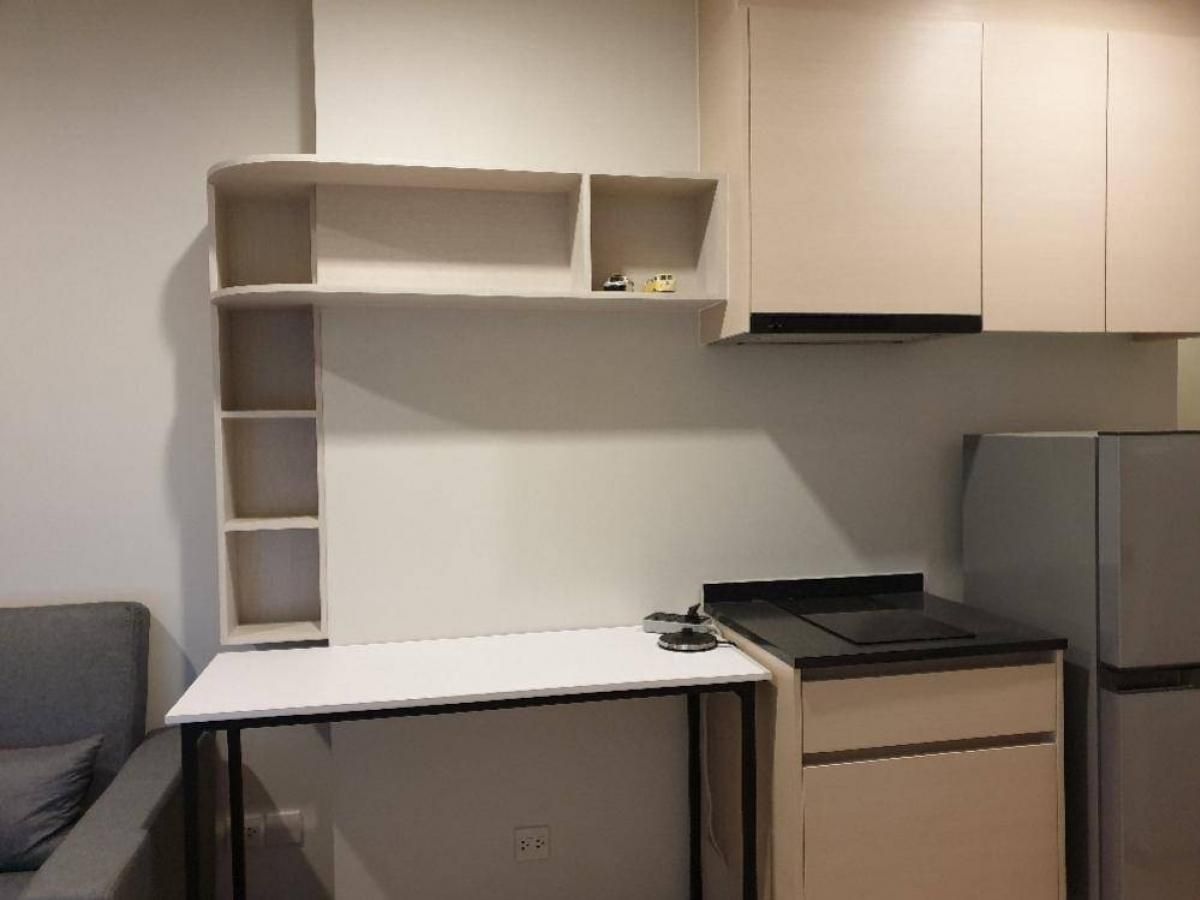 ให้เช่าคอนโดรัชดา ห้วยขวาง : ให้เช่า 📍 Noble Revolve Ratchada 2 📍 เฟอร์นิเจอร์ และ เครื่องใช้ไฟฟ้าครบ ใกล้ MRT ศูนย์วัฒนธรรม