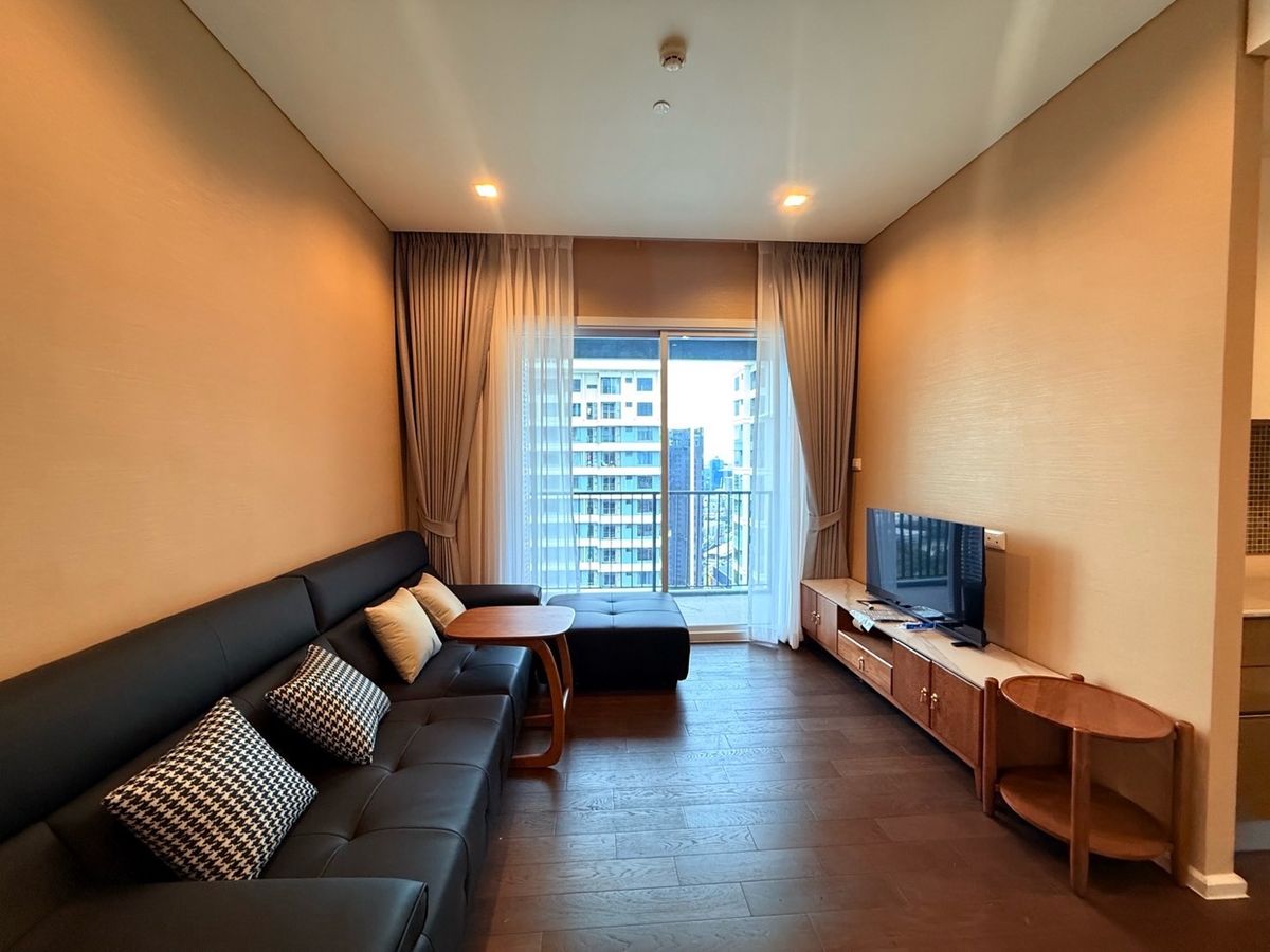 ให้เช่าคอนโดลาดพร้าว เซ็นทรัลลาดพร้าว : The Saint residences 🤍Tower A ✨🤍38 floor, 66sqm 🏙️ 2 bedroom 2 bathroom 