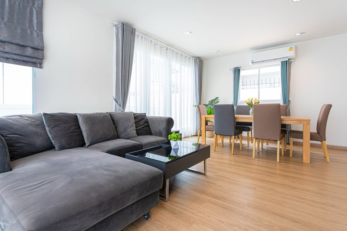 ให้เช่าบ้านหัวหิน ประจวบคีรีขันธ์ : 🏡🚩ให้เช่าบ้านตกแต่งครบพร้อมอยู่ ขับรถ 10 นาทีถึงชายหาดหัวหิน