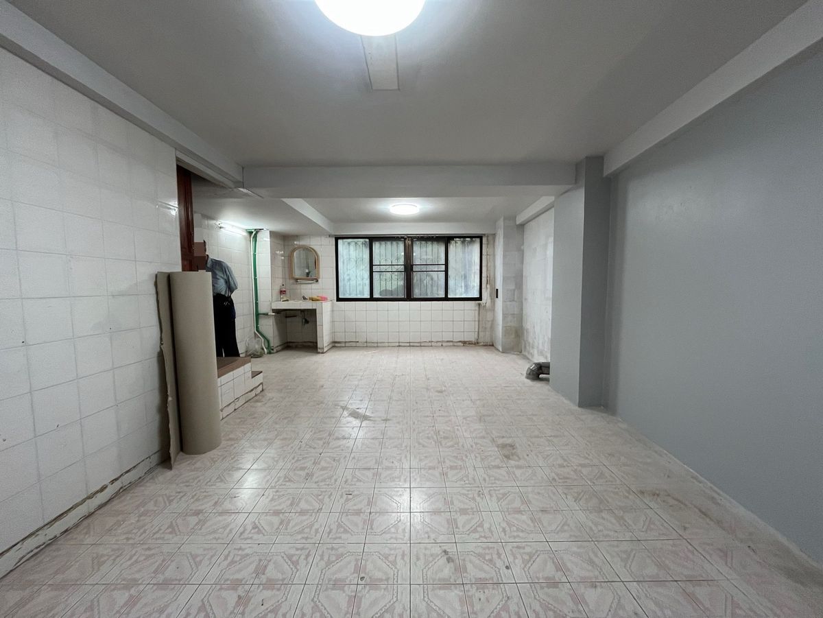 ให้เช่าอาคารพาณิชย์อารีย์ อนุสาวรีย์ : ให้เช่า ตึกแถว อาคารพาณิชย์ อารีย์ พหลโยธิน BTS สะพานควาย 600 เมตร ราคาถูกมาก เช่าทำธุรกิจ ยังไงก็คุ้ม ถ้าบริหารดีๆ