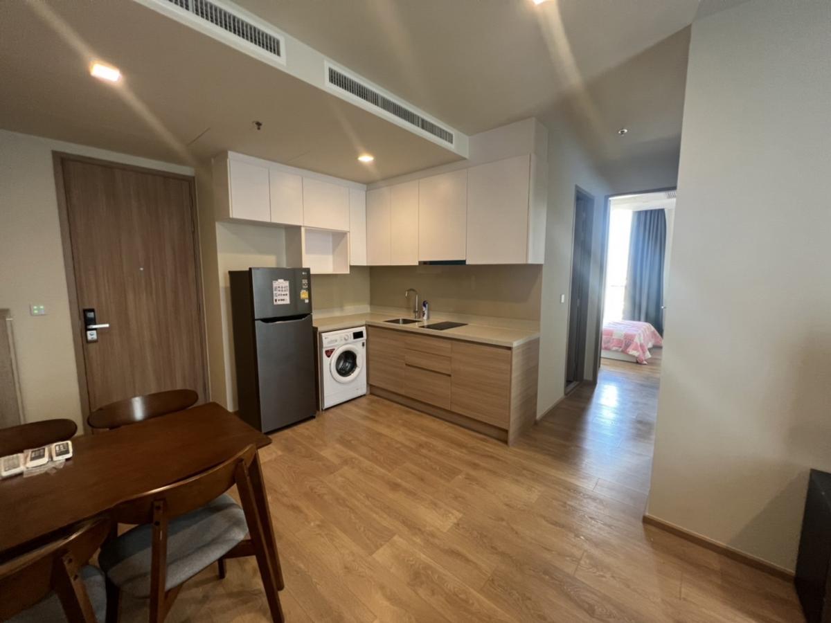 For SaleCondoSukhumvit, Asoke, Thonglor : Noble Around Sukhumvit 33 | 2 bedrooms, fully furnished, near BTS Phrom PhongElevated living, only 350 meters from Em District and Emporium!