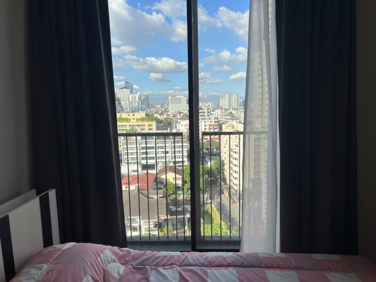 For SaleCondoSukhumvit, Asoke, Thonglor : Noble Around Sukhumvit 33 | 2 bedrooms, fully furnished, near BTS Phrom PhongElevated living, only 350 meters from Em District and Emporium!