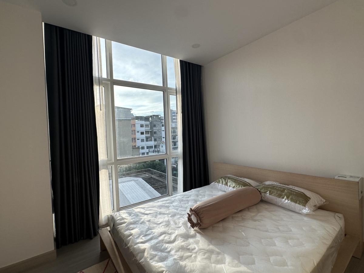 ขายคอนโดสยาม จุฬา สามย่าน : 03/04/2026, รวมค่าโอนคอนโดพร้อมอยู่ ใกล้ BTS/MRT สามย่าน 
Supalai Premier Si Phraya 42 ตร.ม. ราคาโดนใจ! 0642748883