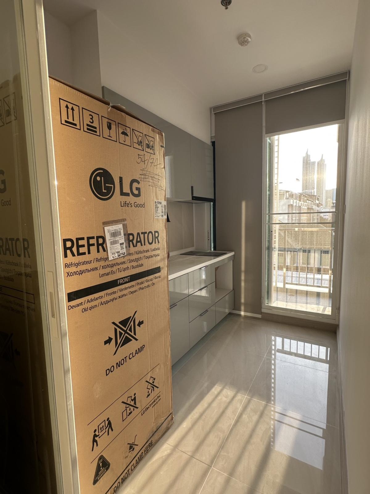 ขายคอนโดสยาม จุฬา สามย่าน : 03/04/2026, รวมค่าโอนคอนโดพร้อมอยู่ ใกล้ BTS/MRT สามย่าน 
Supalai Premier Si Phraya 42 ตร.ม. ราคาโดนใจ! 0642748883