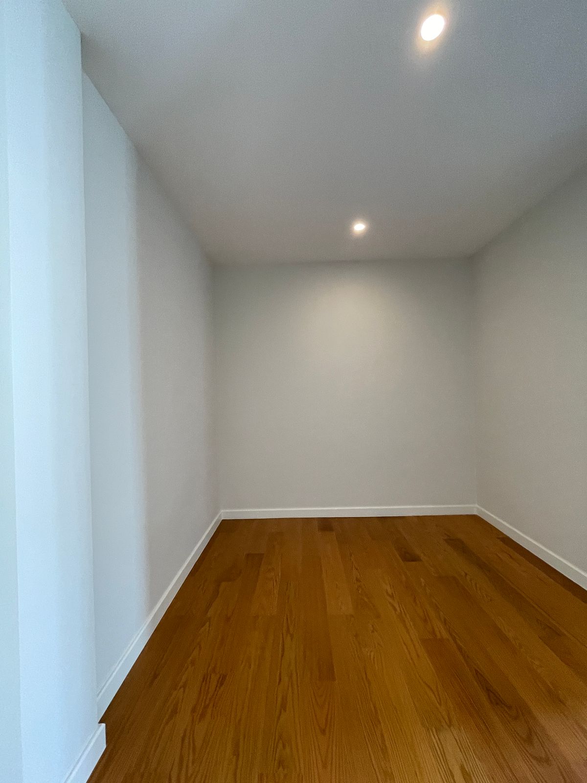 ขายบ้านบางนา แบริ่ง ลาซาล : ขายบ้านเดี่ยวหรู CINQ ROYAL The Eighteen Bangna KM.7  (แซงค์ รอยัล ดิ เอททีน บางนา กม.7) สุดยอดทำเลศักยภาพ ใกล้เมกาบางนา & โรงเรียนนานาชาติ Concordian เพียง 1–2 กม. บ้านใหญ่ 3 ชั้น พร้อมลิฟต์ส่วนตัว วิวสนามกอล์ฟเมืองแก้ว