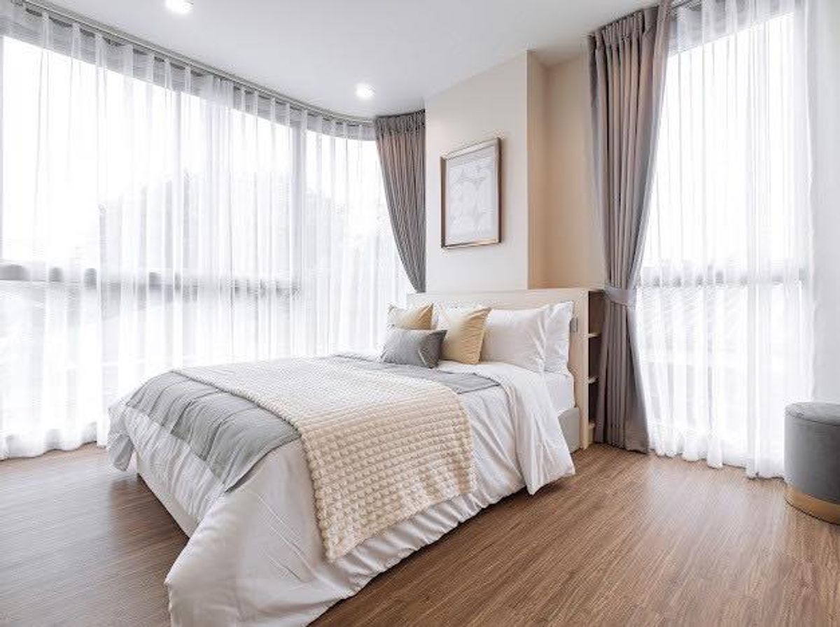 ให้เช่าคอนโดสุขุมวิท อโศก ทองหล่อ : คอนโด Q Prasarnmit Sukhumvit 31 เดินทางสะดวก เหมาะสำหรับนักศึกษา ห้องแต่งสวย เฟอร์นิเจอร์ครบ พร้อมอยู่!!