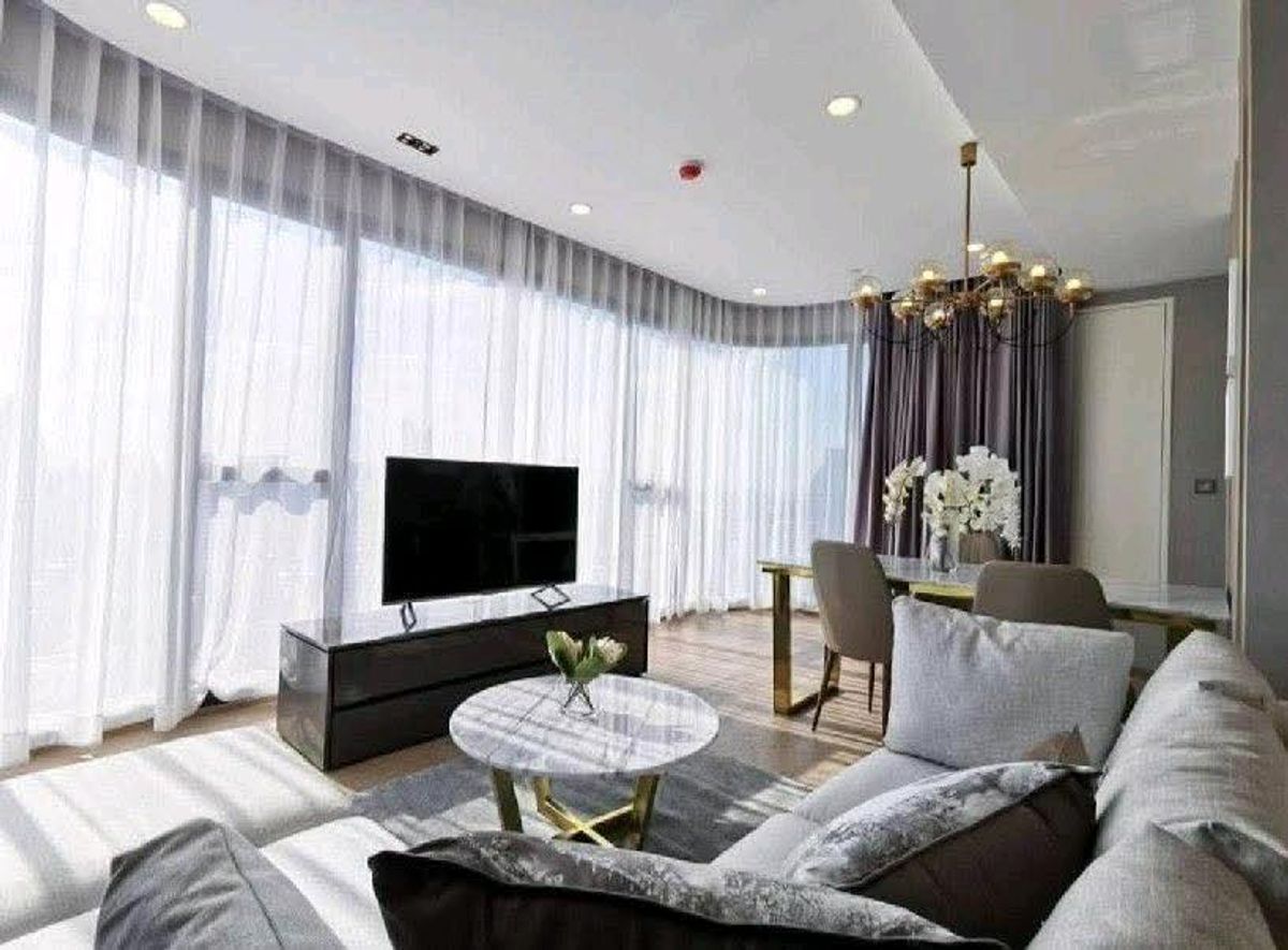 For RentCondoSiam Paragon ,Chulalongkorn,Samyan : 💫💫2 Beautiful Bedroom on Super High Floor