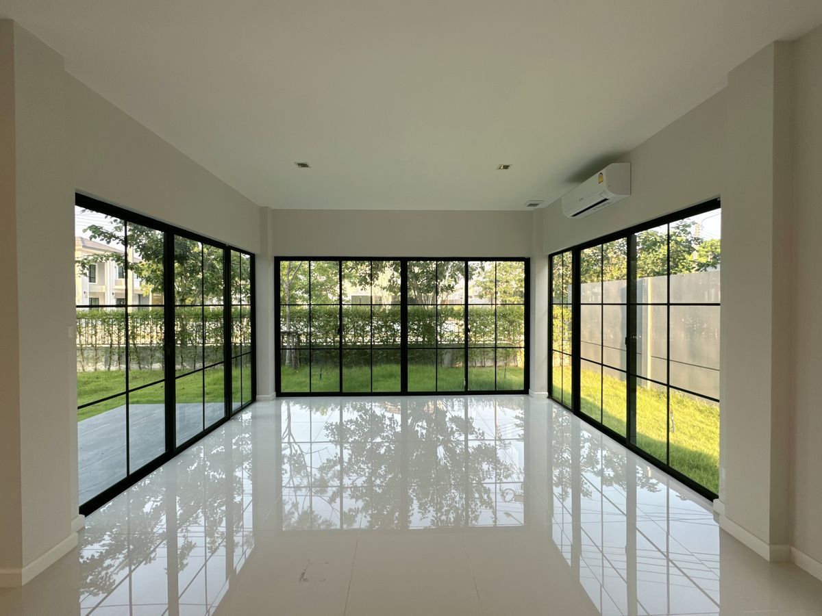 For SaleHousePhutthamonthon, Salaya : Large detached house, quality society, Laddarom Project, Phutthamonthon Sai 3