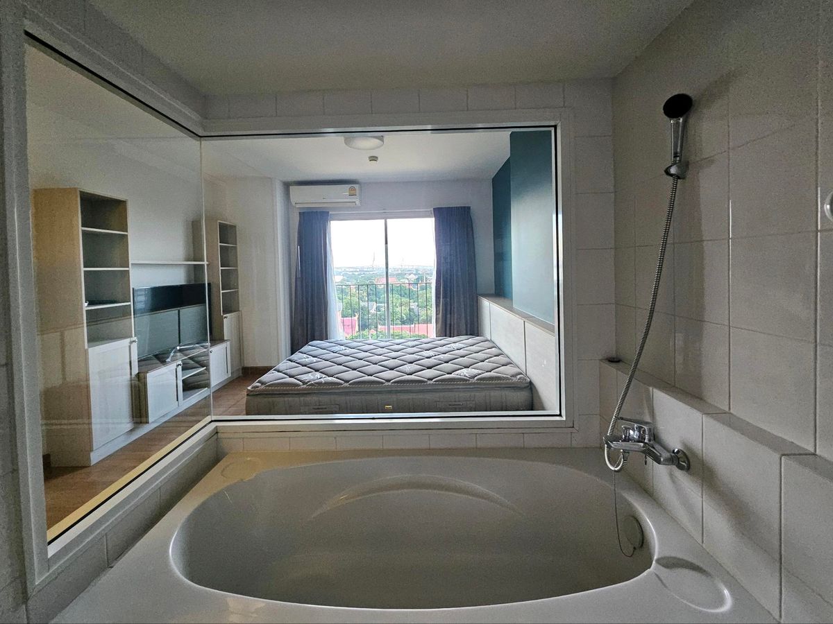 CondoRathburana, Suksawat : Riverfront Condo with the Best Chao Phraya Bend View! 🌅