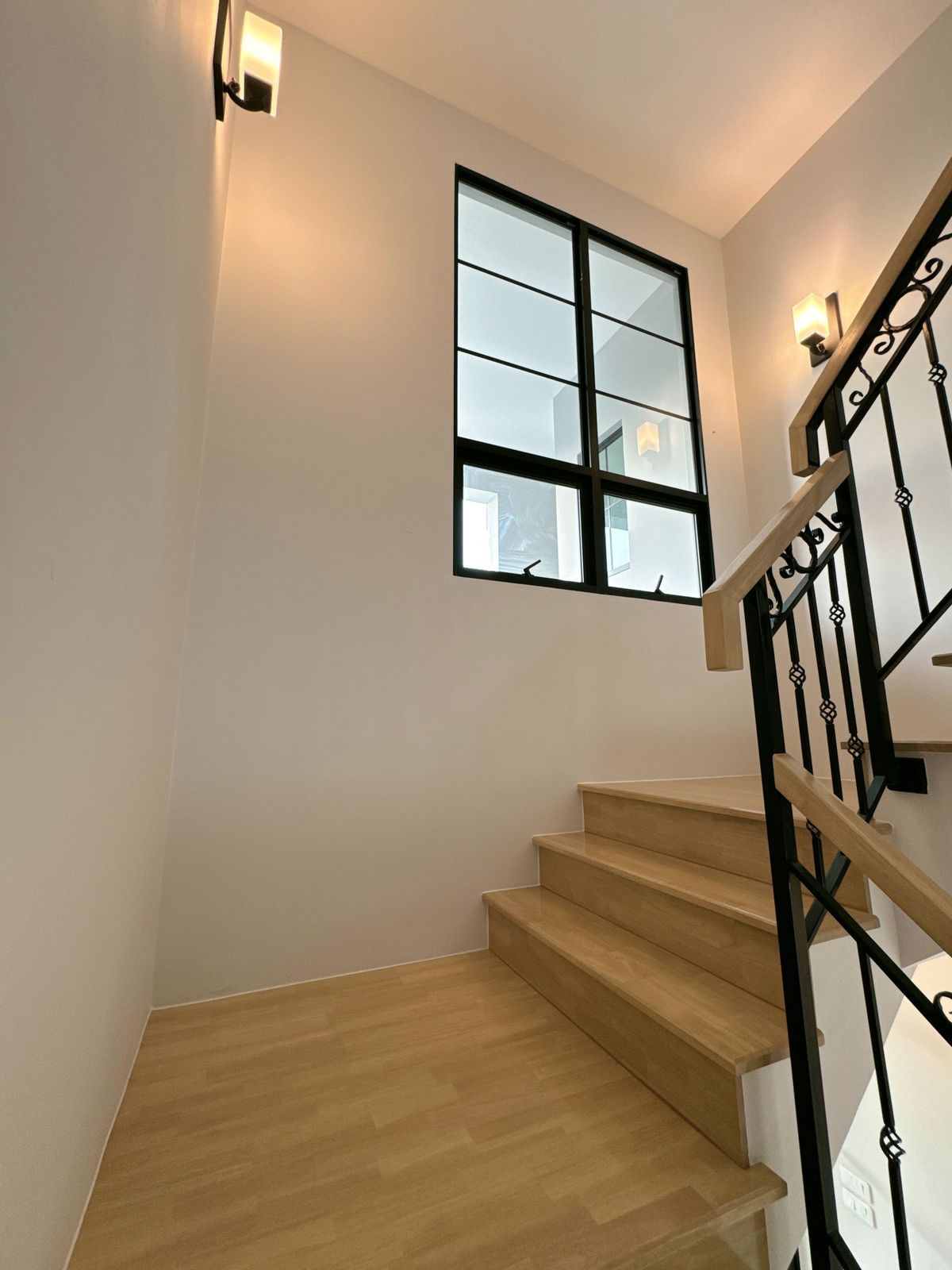 For SaleHousePhutthamonthon, Salaya : Large detached house, quality society, Laddarom Project, Phutthamonthon Sai 3