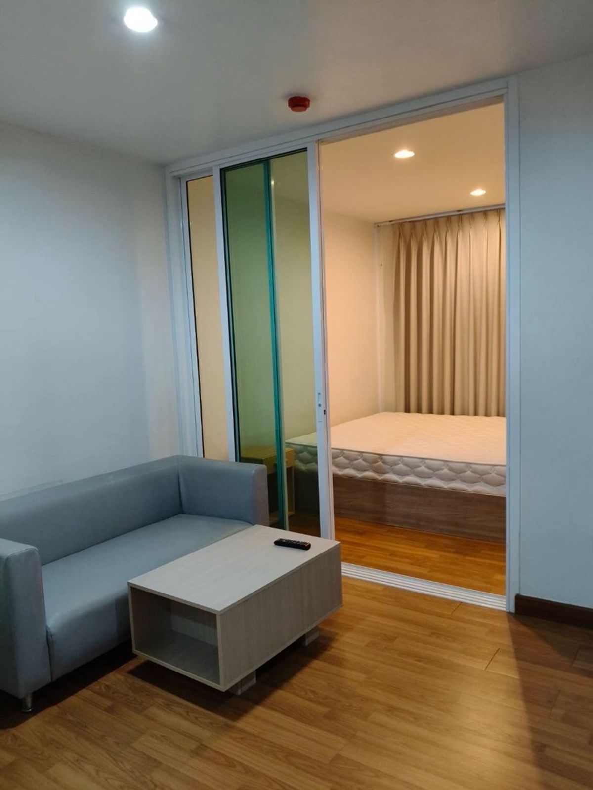 ให้เช่าคอนโดบางซื่อ วงศ์สว่าง เตาปูน : ให้เช่า regent home บางซ่อน พร้อมอยู่