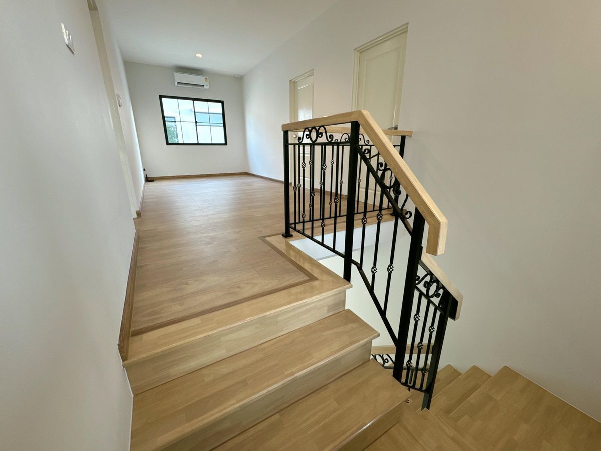 For SaleHousePhutthamonthon, Salaya : Large detached house, quality society, Laddarom Project, Phutthamonthon Sai 3