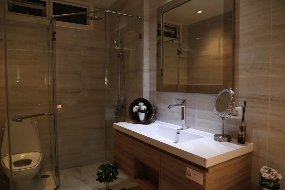 For SaleCondoSathorn, Narathiwat : Condo for sale, The Empire Place, 1 bedroom, 65.25 sq m, beautiful room, south side, BTS Chong Nonsi.