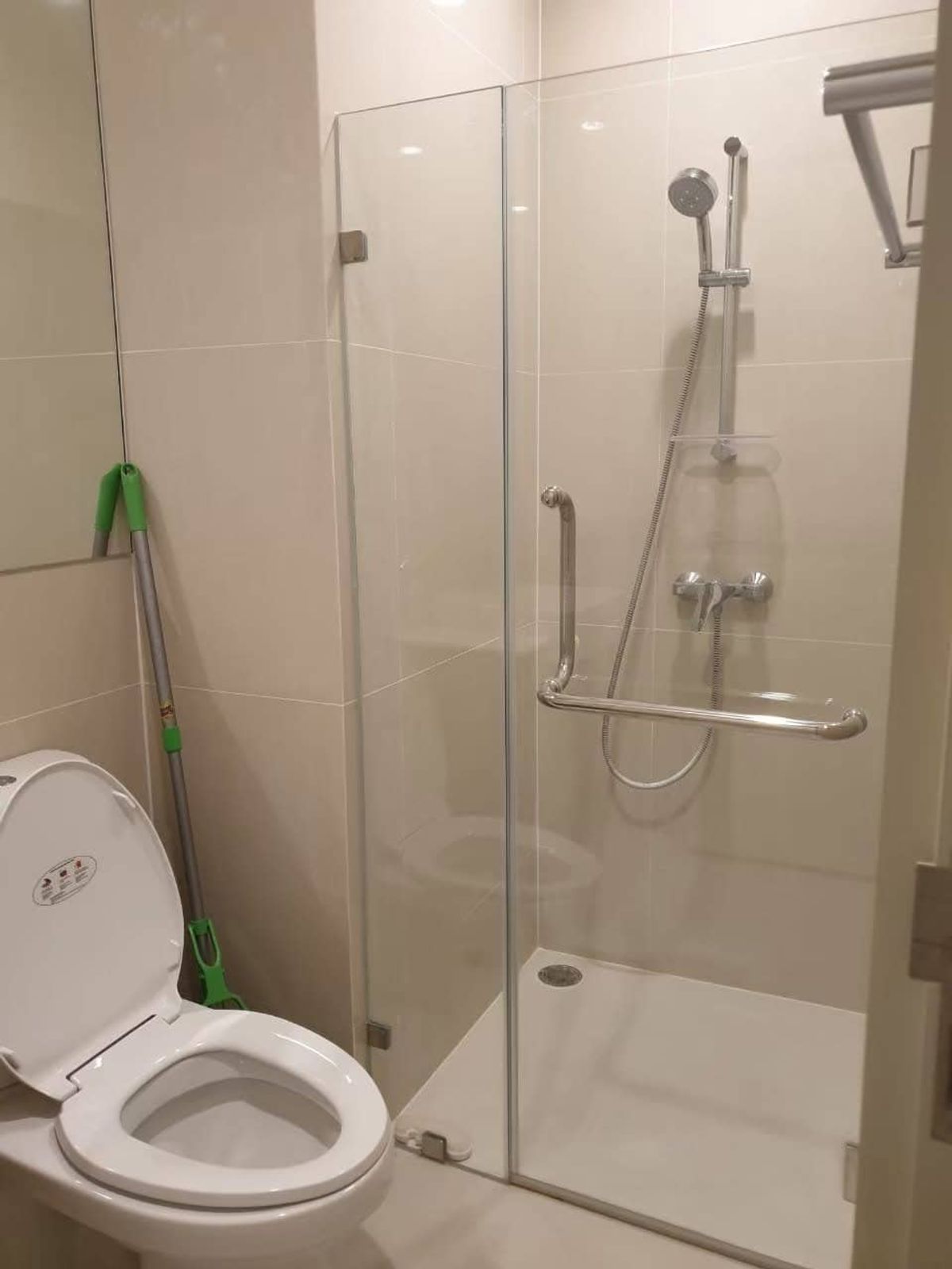 ให้เช่าคอนโดรัชดา ห้วยขวาง : ให้เช่า 🔥 Noble Revolve Ratchada 2 🔥เฟอร์นิเจอร์ และ เครื่องใช้ไฟฟ้าครบ ใกล้ MRT 