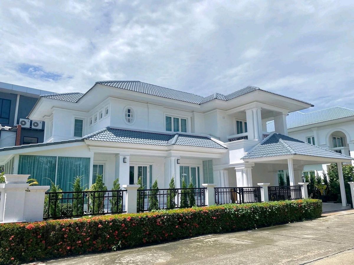 ขายบ้านบางแค เพชรเกษม : บ้านเดี่ยว รีโนเวทใหม่ แถมเฟอร์นิเจอร์